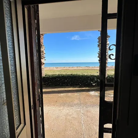 The Sea Under The House Apartman