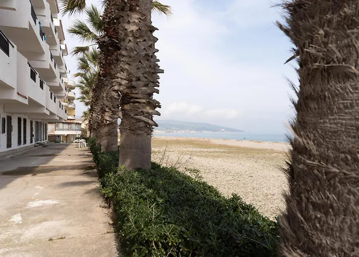 The Sea Under The House * Marina di Strongoli