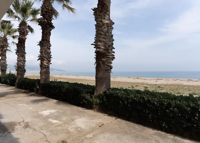 公寓 The Sea Under The House